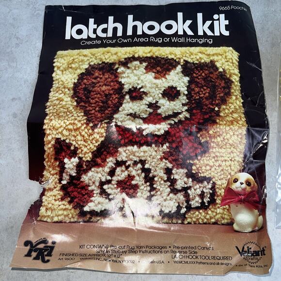 Vtg latch hook kit Poochie Dog Puppy 12x12” Valiant Crafts USA Wall Decor YKI - Picture 2 of 8